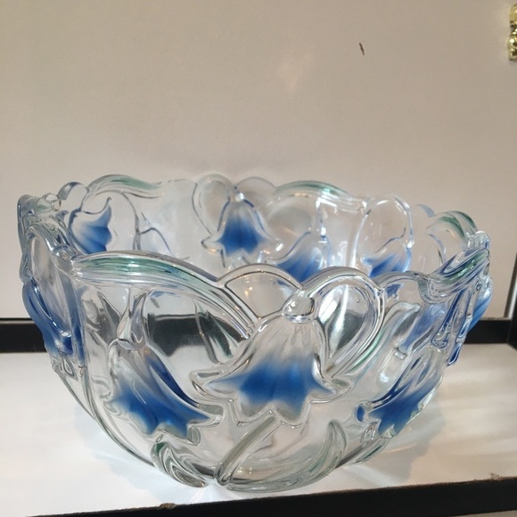Mikasa Crystal Bluebells Glass Bowl - Picture 13 of 15